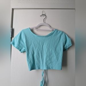 Wild Fable Light Blue Open Back Tie Cropped Shirt L NWOT